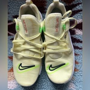 Nike free x met ons. Size 9